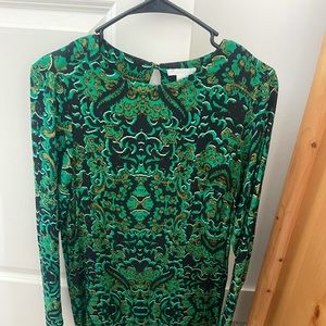 H&M green and black long sleeve small dress